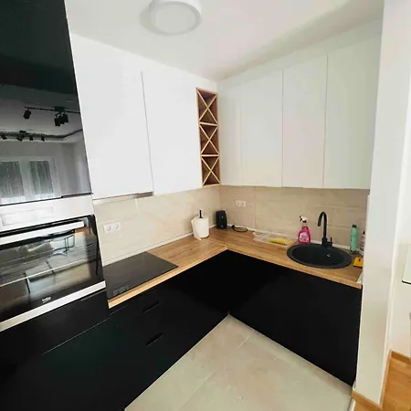 Star Lux Apartment *